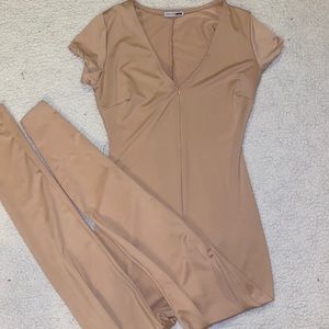 NUDE JUMPSUITS